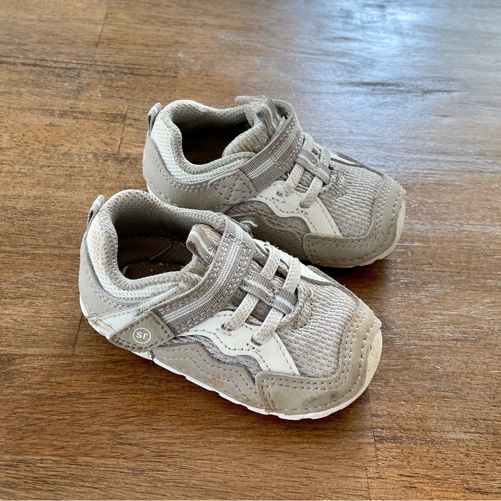 Stride Rite Kylo Sneakers Baby Toddler Size 4